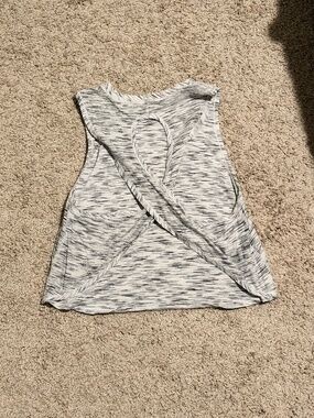 Lululemon Fast as Light Tank